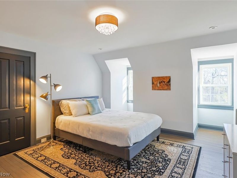 2557 North Park Boulevard , Cleveland Heights, OH 44106 Photo 37