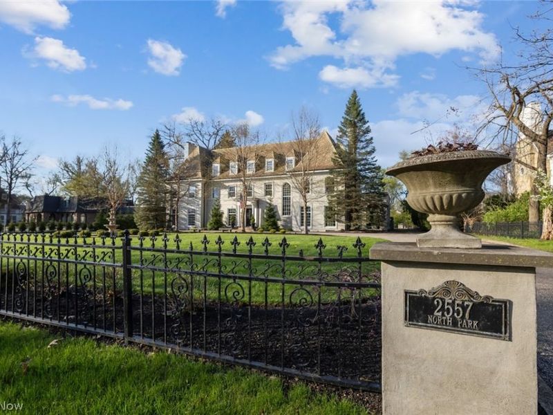 2557 North Park Boulevard , Cleveland Heights, OH 44106 Photo 48