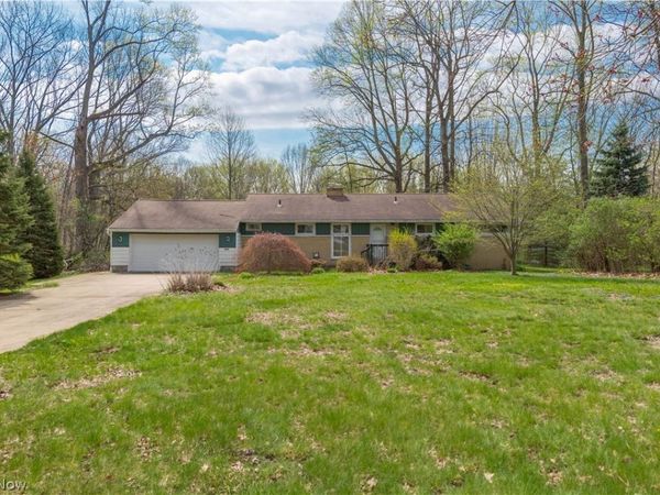 8804 Shandle Boulevard , Mentor, OH 44060