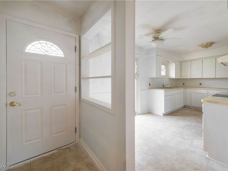 8804 Shandle Boulevard, Mentor, OH 44060 Photo 3