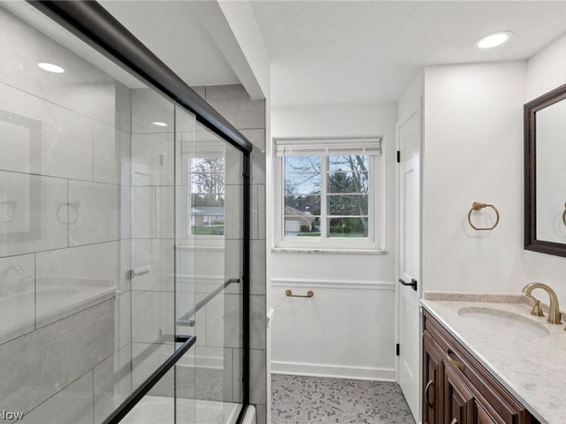 4120 West Valley Drive, Fairview Park, OH 44126 Photo 34