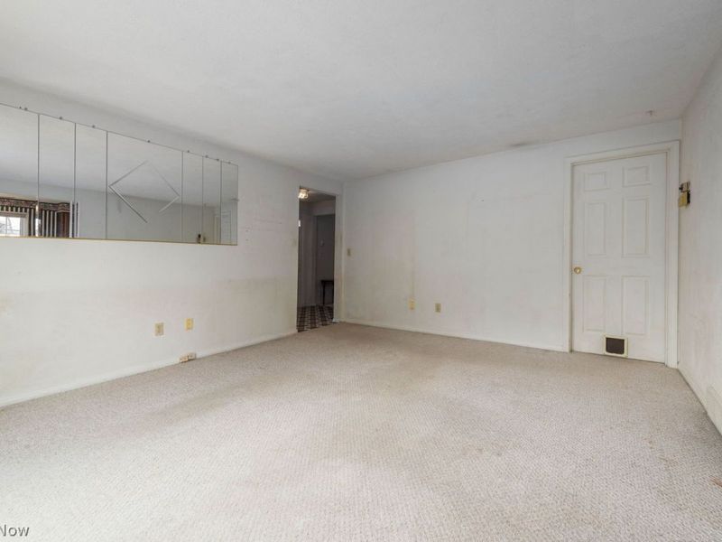 17954 Drake Road, Strongsville, OH 44136 Photo 15