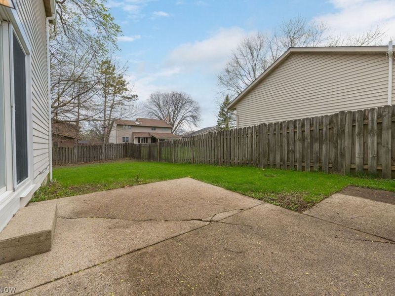 17954 Drake Road, Strongsville, OH 44136 Photo 28