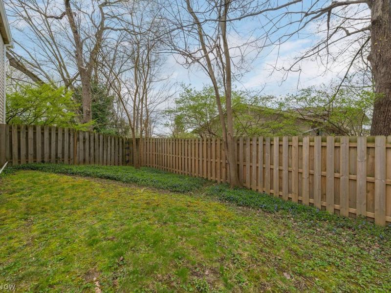 17954 Drake Road, Strongsville, OH 44136 Photo 32