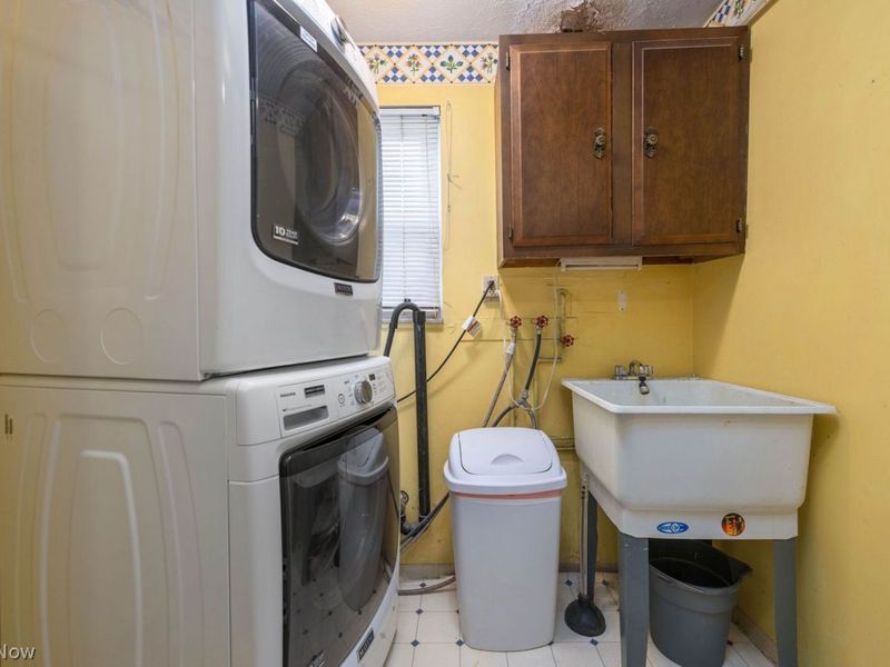 17954 Drake Road, Strongsville, OH 44136 Photo 34