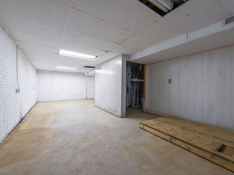 17954 Drake Road, Strongsville, OH 44136 Photo 37