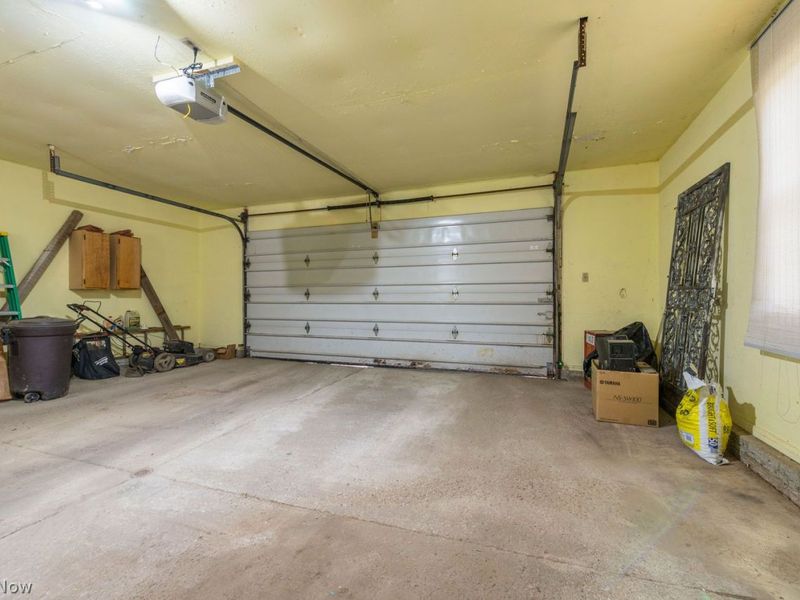 17954 Drake Road, Strongsville, OH 44136 Photo 38