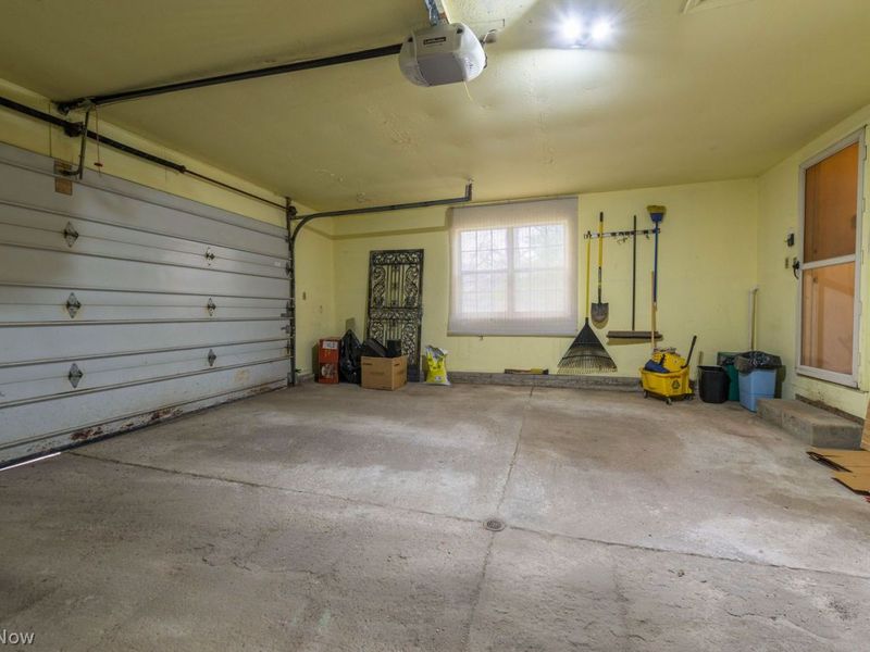 17954 Drake Road, Strongsville, OH 44136 Photo 39