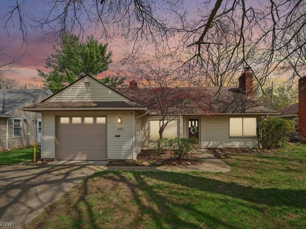257 Beeler Drive , Berea, OH 44017