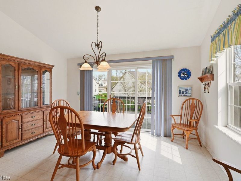 691 Jaystone Place, Macedonia, OH 44056 Photo 12