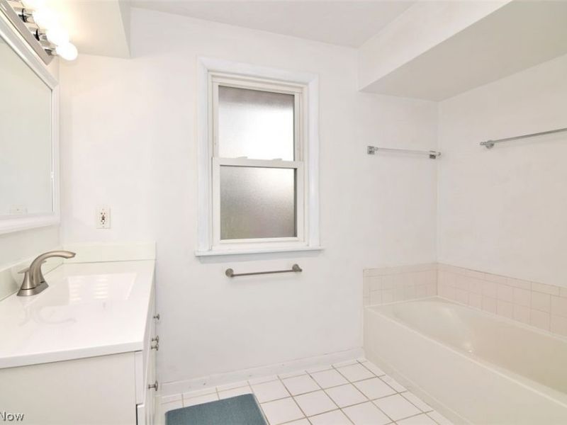 2408 Lalemant Road , University Heights, OH 44118 Photo 16