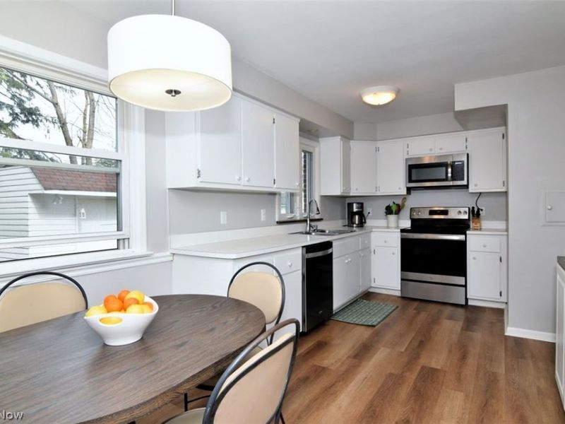 2408 Lalemant Road , University Heights, OH 44118 Photo 7