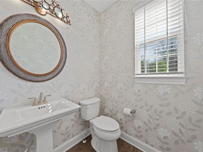 249 N. Legend Court, Highland Heights, OH 44143 Photo 10