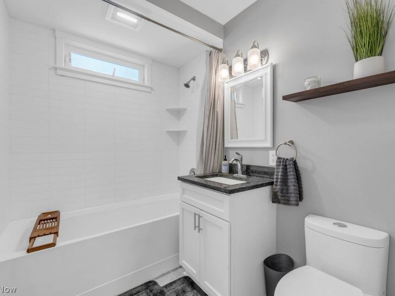 1486 Woodward Avenue, Lakewood, OH 44107 Photo 22