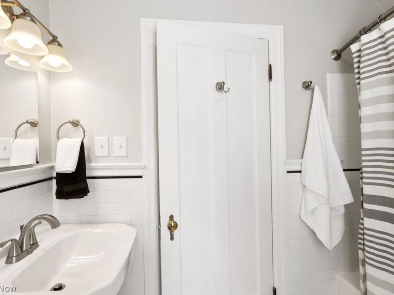 3625 Tolland Road, Shaker Heights, OH 44122 Photo 19