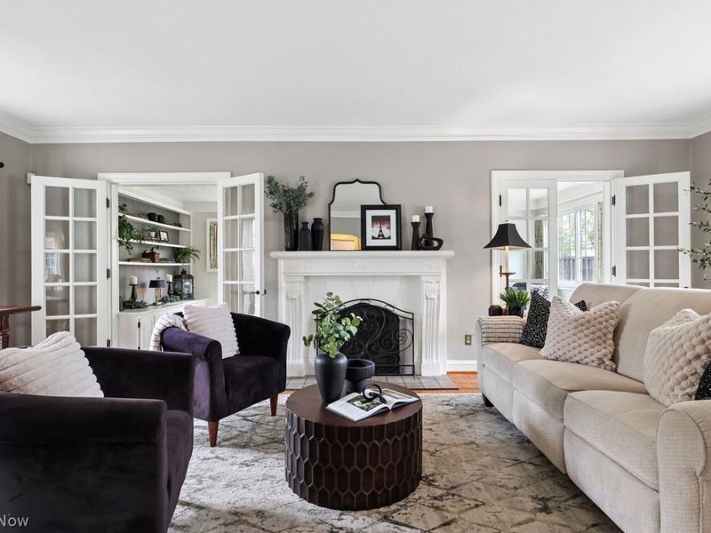 3625 Tolland Road, Shaker Heights, OH 44122 Photo 4