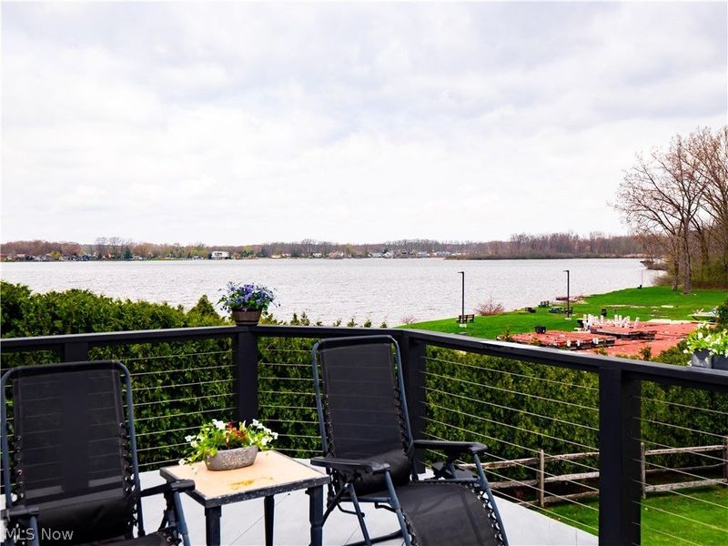 900 Rock Creek Drive, Aurora, OH 44202 Photo 5