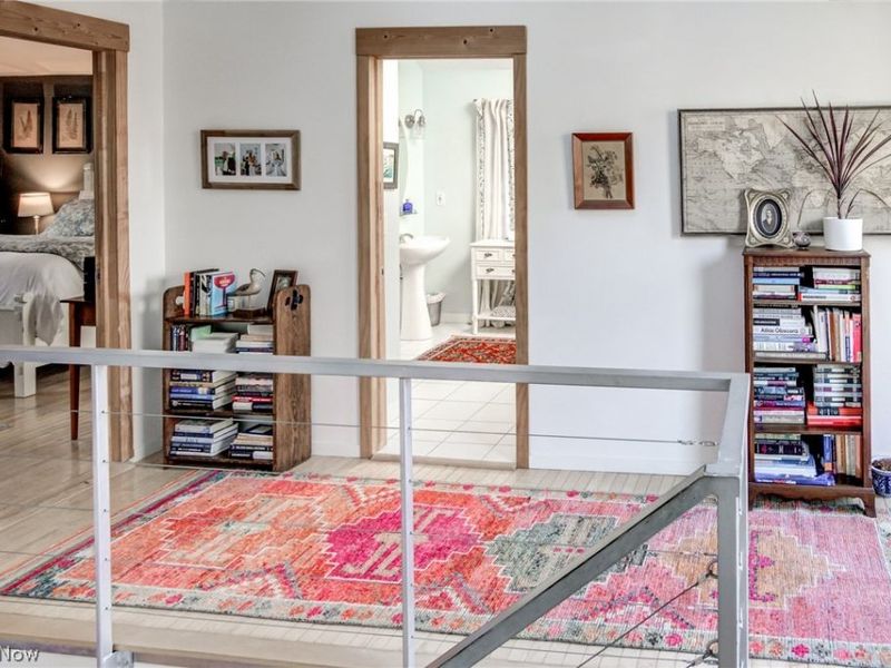 1012 Fairfield Avenue, Cleveland, OH 44113 Photo 20