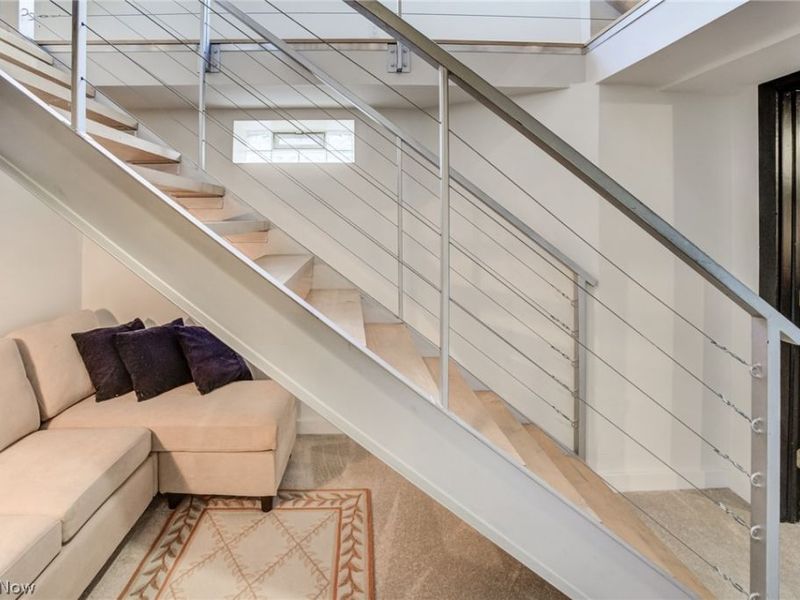 1012 Fairfield Avenue, Cleveland, OH 44113 Photo 28