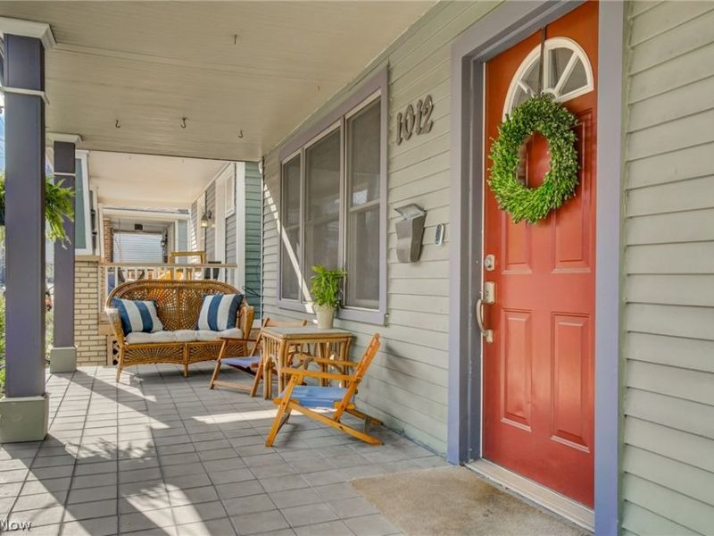 1012 Fairfield Avenue, Cleveland, OH 44113 Photo 3