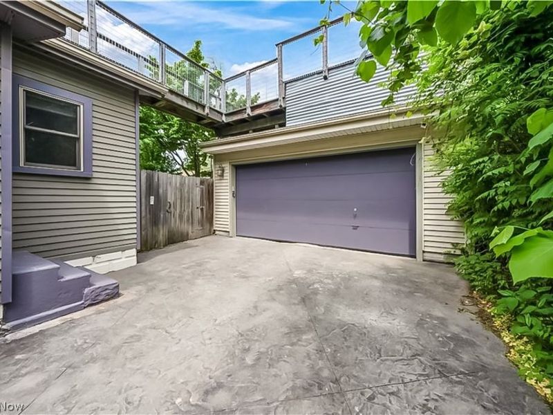 1012 Fairfield Avenue, Cleveland, OH 44113 Photo 43