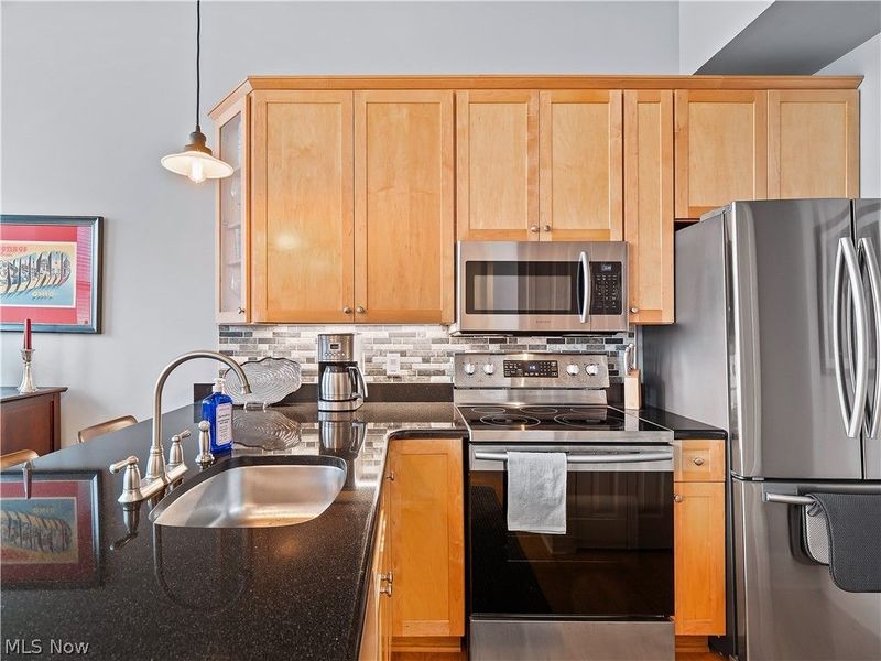 750 Prospect Avenue E, Unit 605, Cleveland, OH 44115 Photo 12