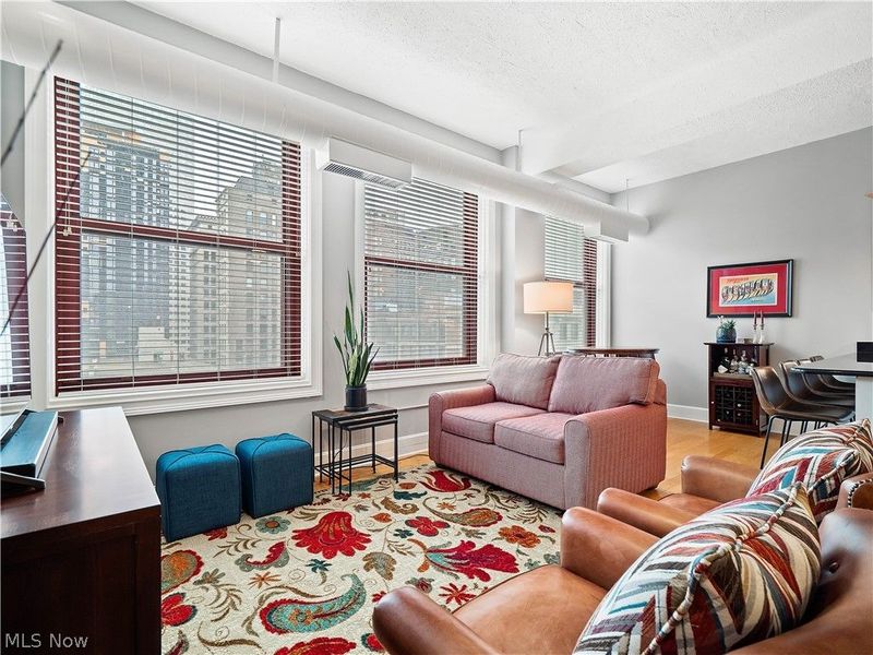 750 Prospect Avenue E, Unit 605, Cleveland, OH 44115 Photo 6