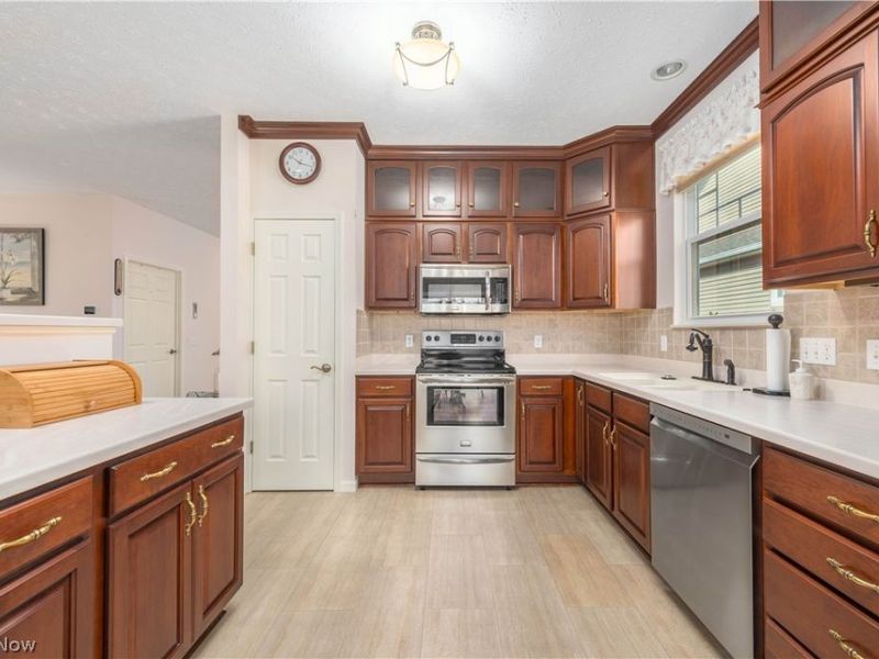 2100 Hathaway Court, Avon, OH 44011 Photo 15