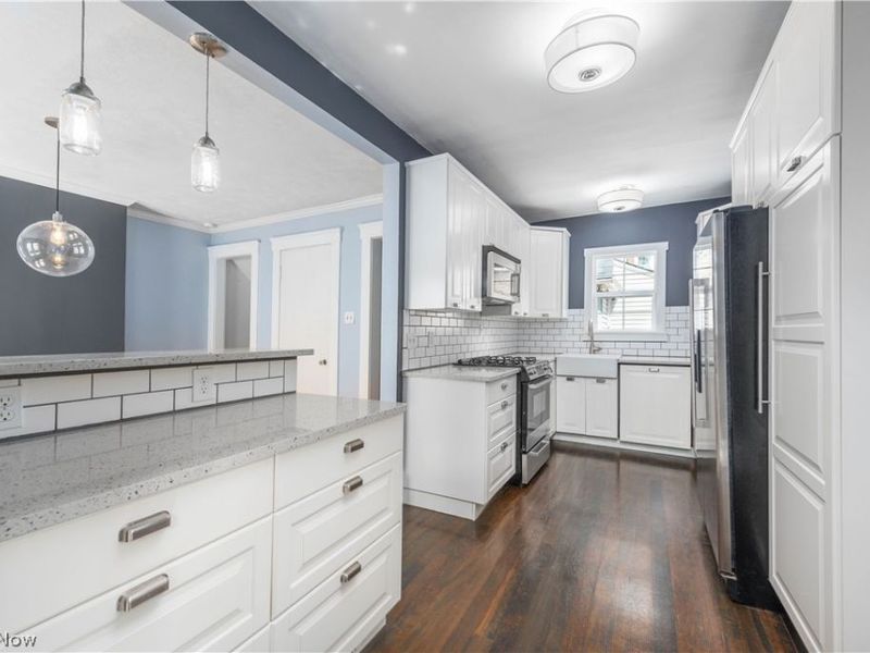 1355 Kenilworth Avenue, Lakewood, OH 44107 Photo 21