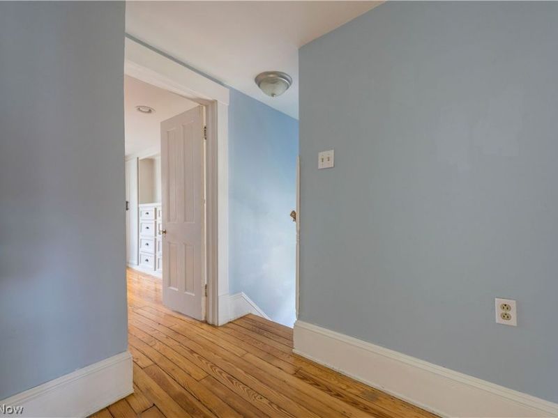 1355 Kenilworth Avenue, Lakewood, OH 44107 Photo 29