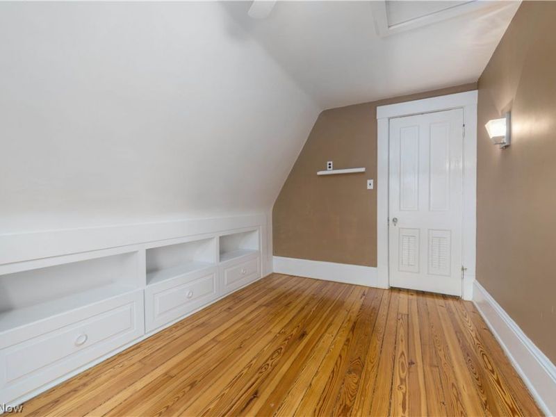 1355 Kenilworth Avenue, Lakewood, OH 44107 Photo 32