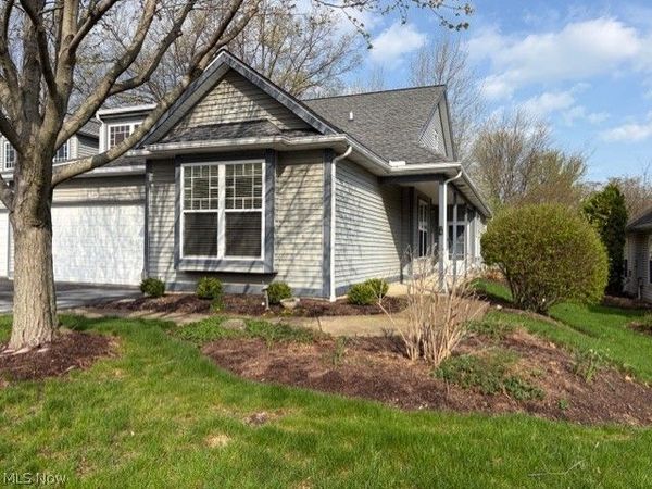 2438 Halifax Court , Avon, OH 44011