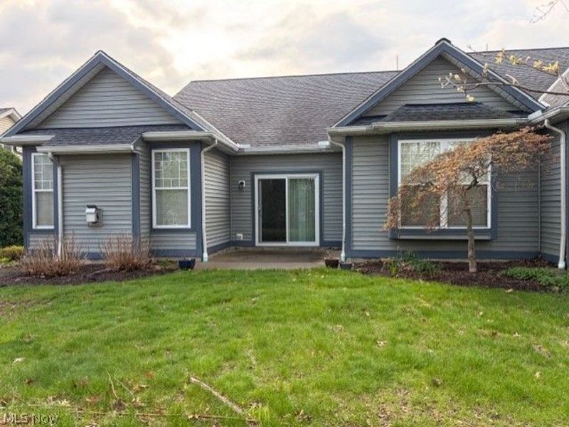 2438 Halifax Court, Avon, OH 44011 Photo 3