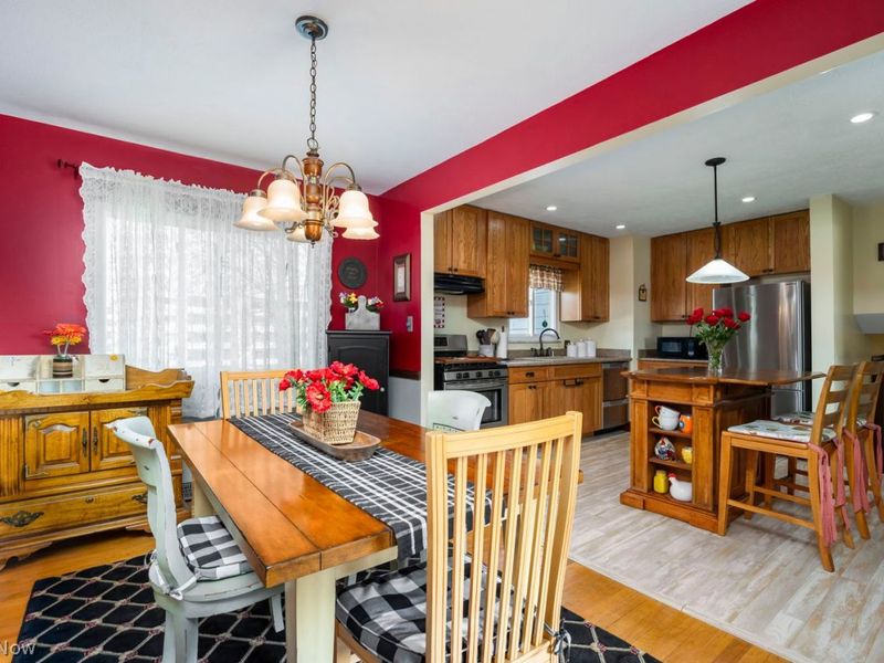 12004 Denver Drive, Parma, OH 44130 Photo 11