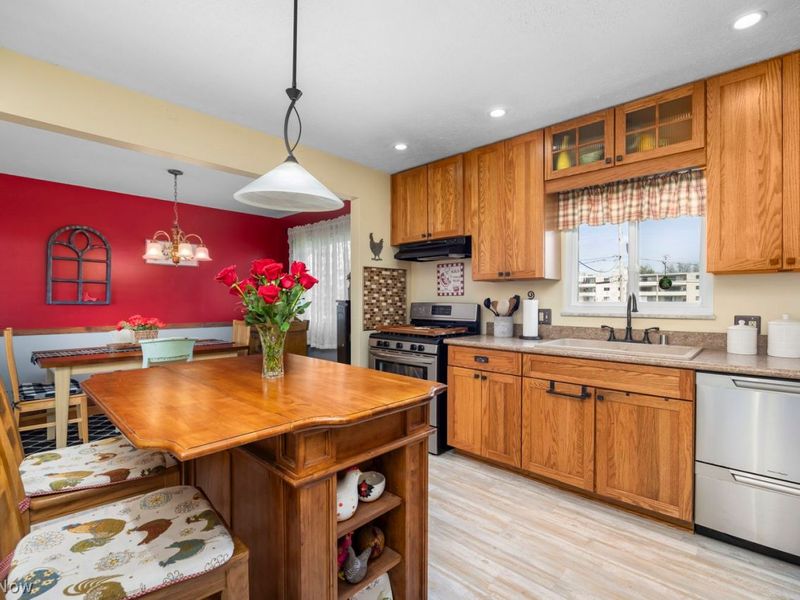 12004 Denver Drive, Parma, OH 44130 Photo 15