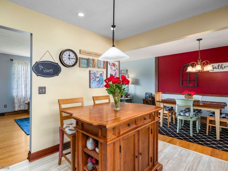 12004 Denver Drive, Parma, OH 44130 Photo 16