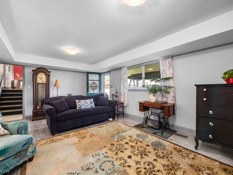 12004 Denver Drive, Parma, OH 44130 Photo 17