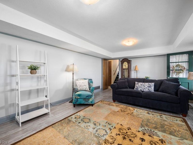 12004 Denver Drive, Parma, OH 44130 Photo 18