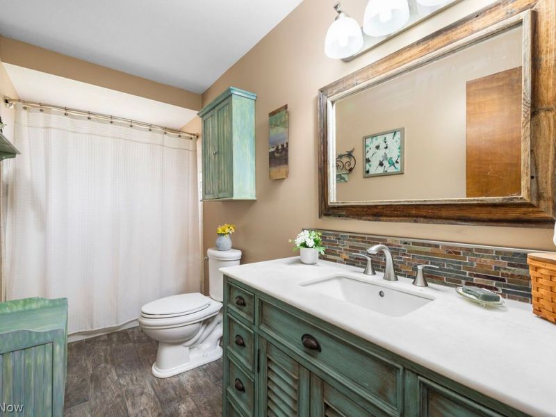 12004 Denver Drive, Parma, OH 44130 Photo 22