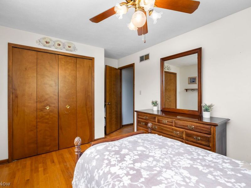 12004 Denver Drive, Parma, OH 44130 Photo 27