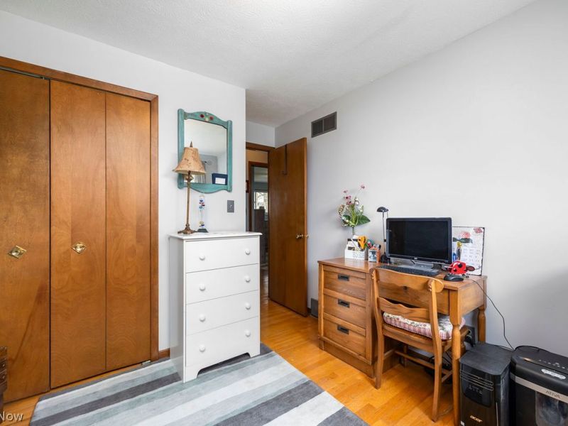 12004 Denver Drive, Parma, OH 44130 Photo 34