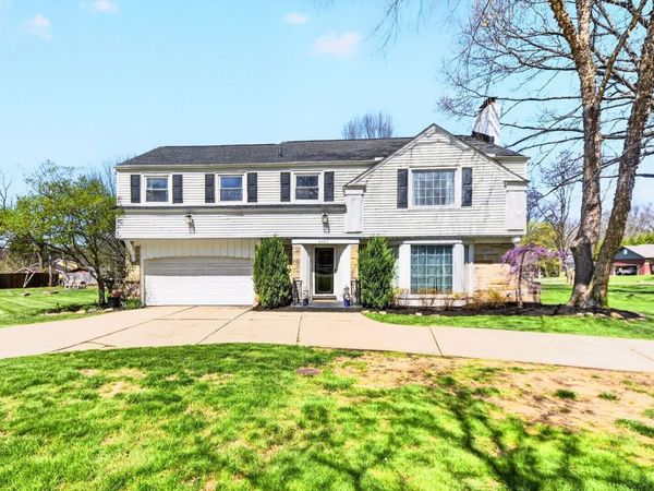 2385 Ridgewood Road , Akron, OH 44313