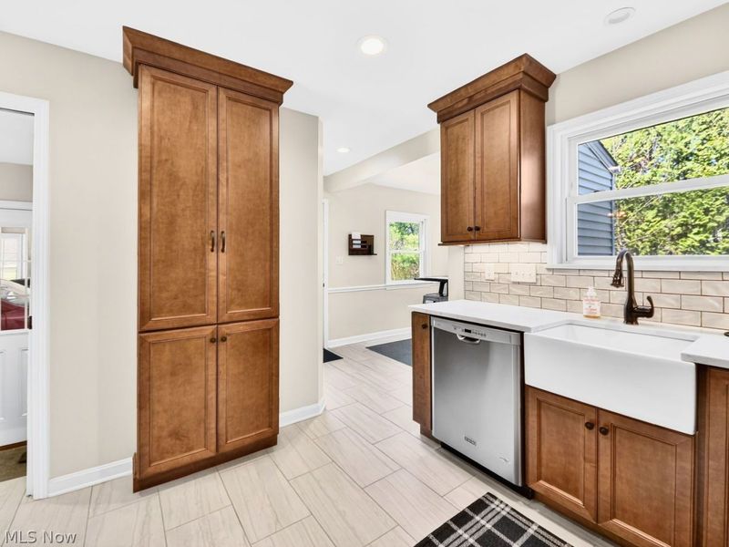 2385 Ridgewood Road, Akron, OH 44313 Photo 15