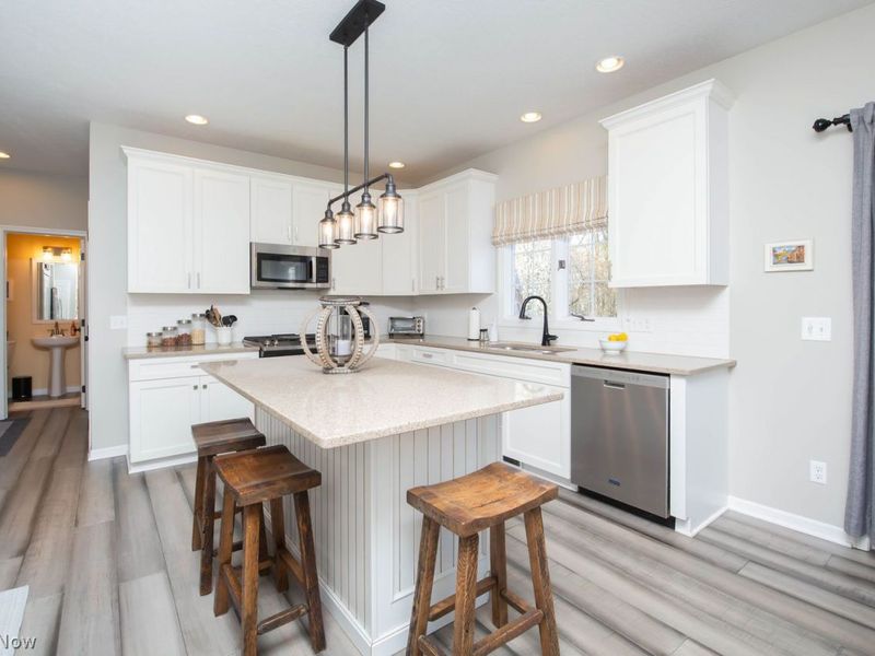 715 Lake Trail, Aurora, OH 44202 Photo 16