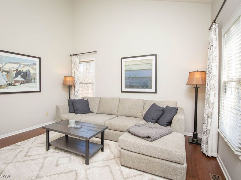 715 Lake Trail, Aurora, OH 44202 Photo 8