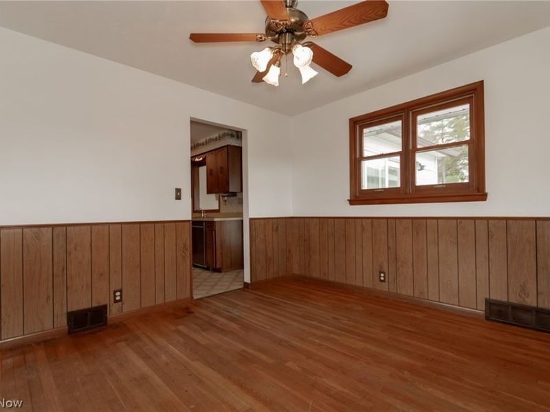 11570 Girdled Road, Concord Township, OH 44077 Photo 10