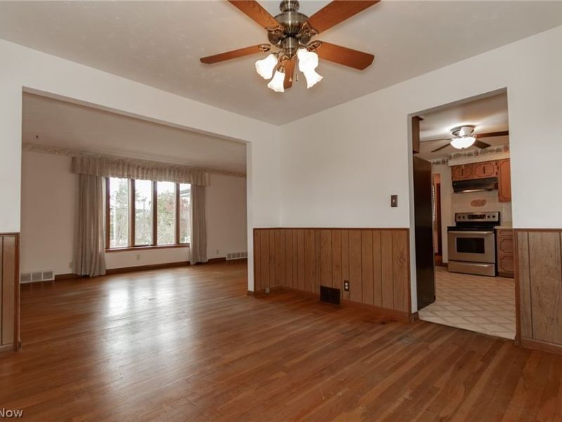 11570 Girdled Road, Concord Township, OH 44077 Photo 11