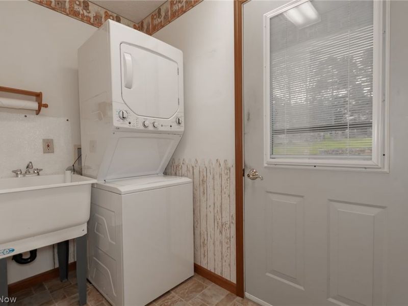 11570 Girdled Road, Concord Township, OH 44077 Photo 27