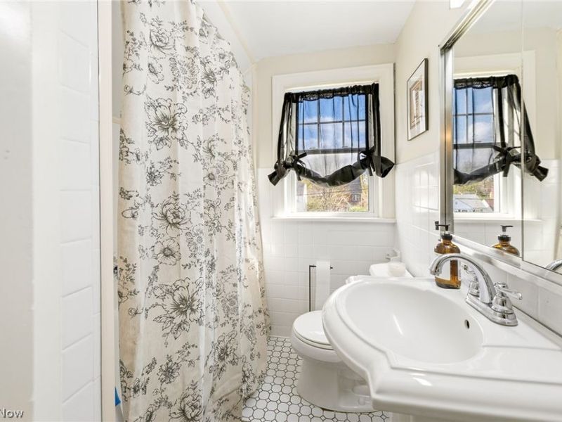 3710 Logan Avenue NW, Canton, OH 44709 Photo 16