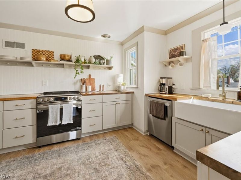 3710 Logan Avenue NW, Canton, OH 44709 Photo 6